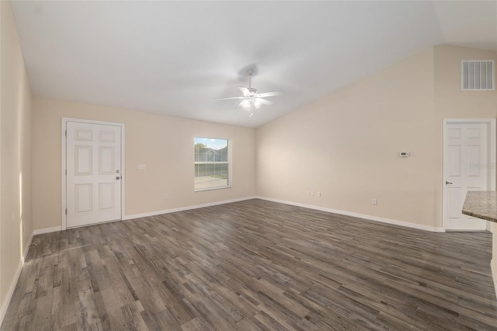 Image 13 of property listing at 71 JUNIPER TRAIL LOOP, Ocala, FL 34480