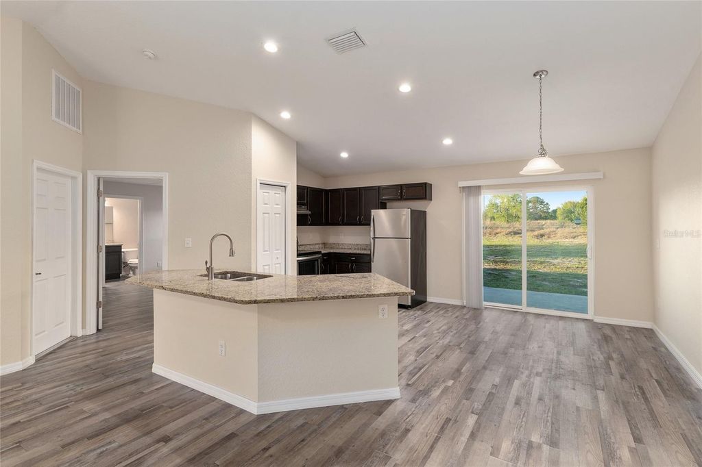 Image 18 of property listing at 71 JUNIPER TRAIL LOOP, Ocala, FL 34480