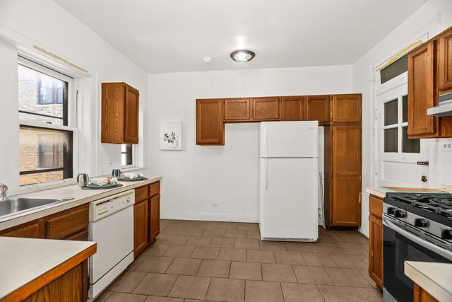 439 Ridge Avenue 2, Evanston, IL 60202