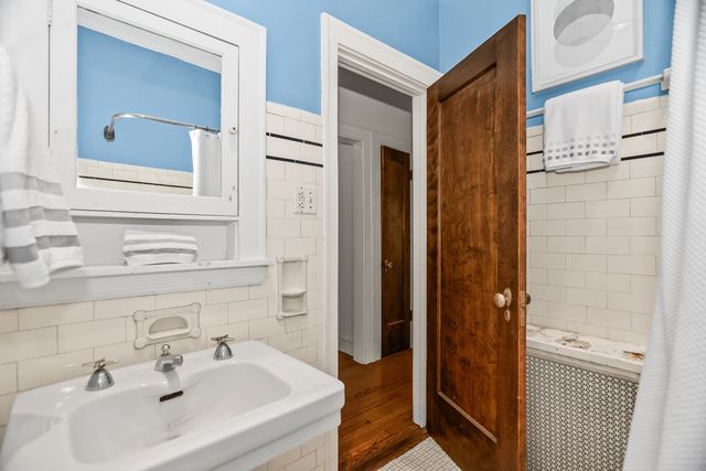 439 Ridge Avenue 2, Evanston, IL 60202