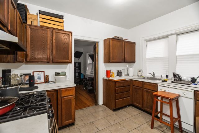 439 Ridge Avenue 2, Evanston, IL 60202