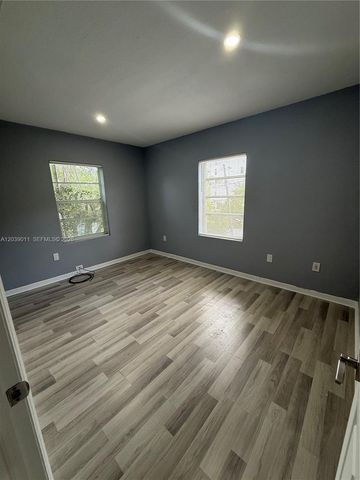 426 NE 77th St Rd 4, Miami, FL 33138