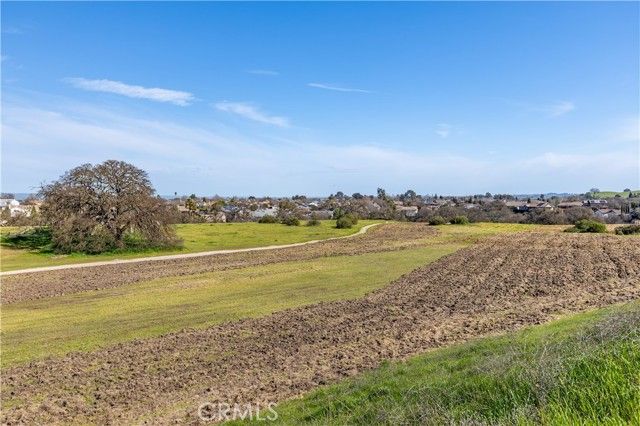 1212 Mariah, Paso Robles, CA 93446