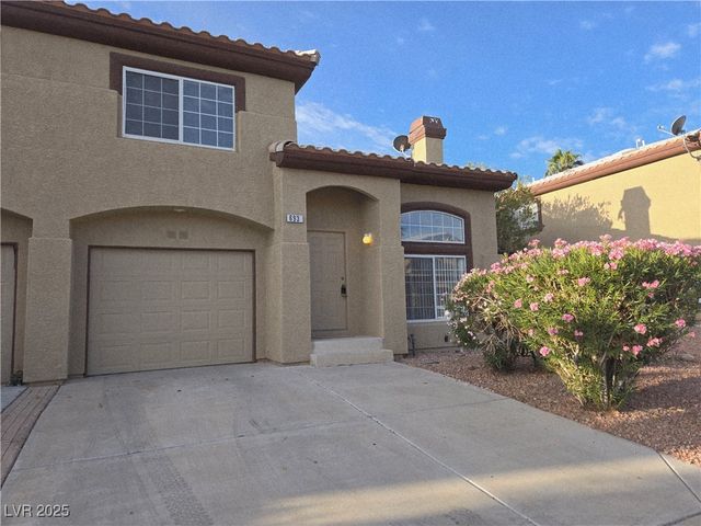 693 Ambling Gait Avenue, Henderson, NV 89015