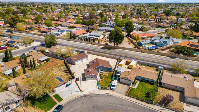 3501 W Ave K-13, Lancaster, CA 93536