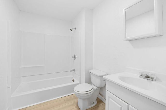 3501 W Ave K-13, Lancaster, CA 93536