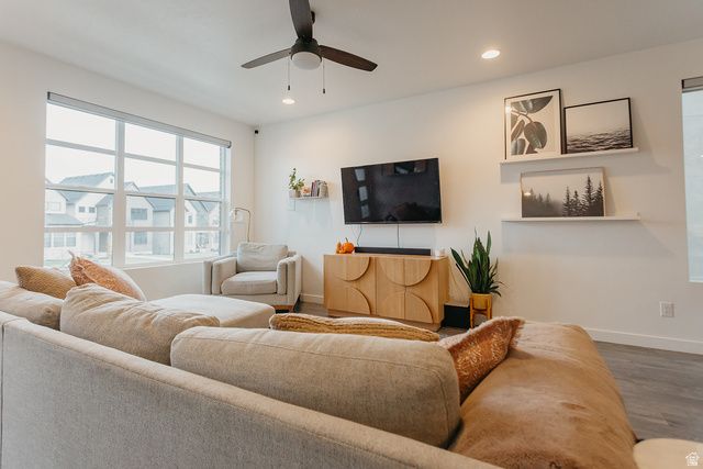 2420 N ALESUND WAY, Lehi, UT 84043