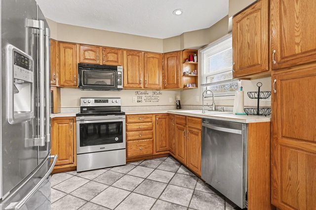 4507 Beechmount Avenue, Portage City, MI 49024