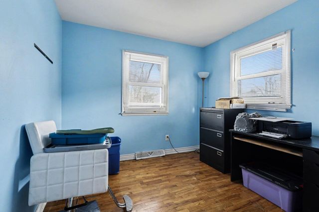 4507 Beechmount Avenue, Portage City, MI 49024