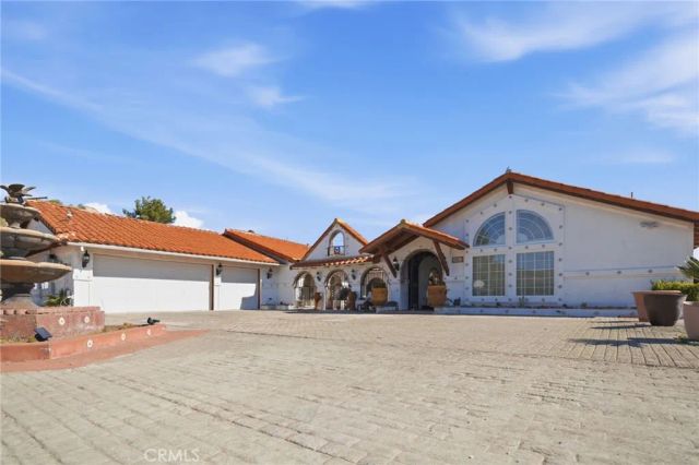 29952 Louis Ave, Canyon Country, CA 91351