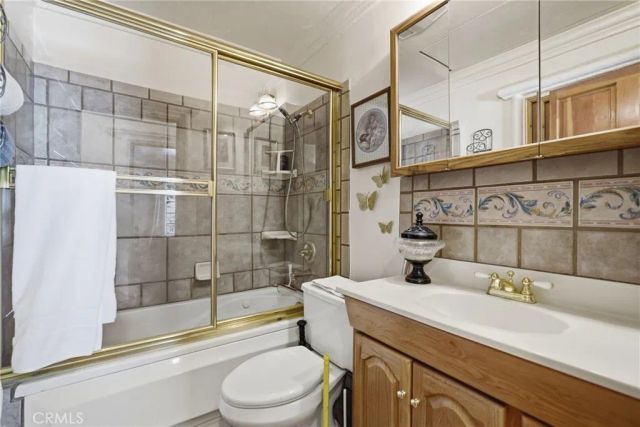 29952 Louis Ave, Canyon Country, CA 91351