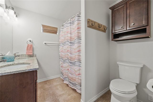 1018 S Station St, Port Aransas, TX 78373