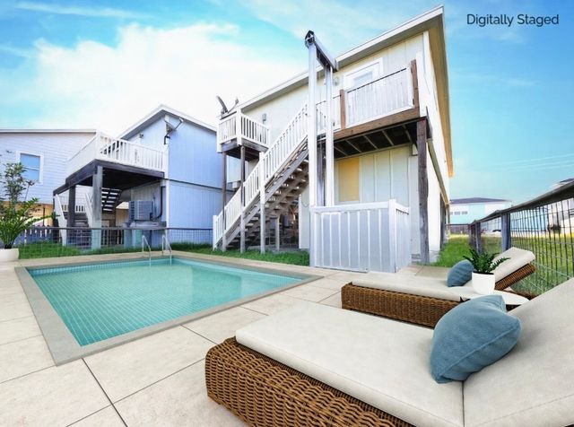 1018 S Station St, Port Aransas, TX 78373