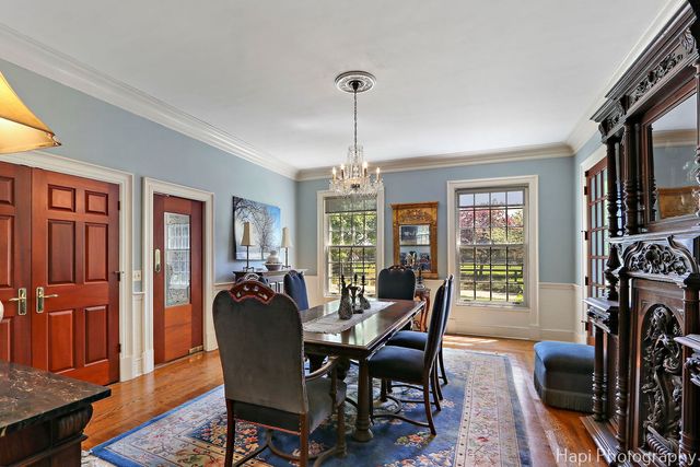 23 W County Line Road, Barrington Hills, IL 60010