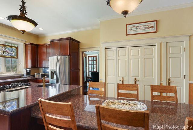 23 W County Line Road, Barrington Hills, IL 60010