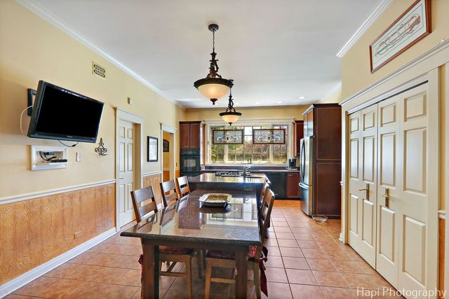 23 W County Line Road, Barrington Hills, IL 60010