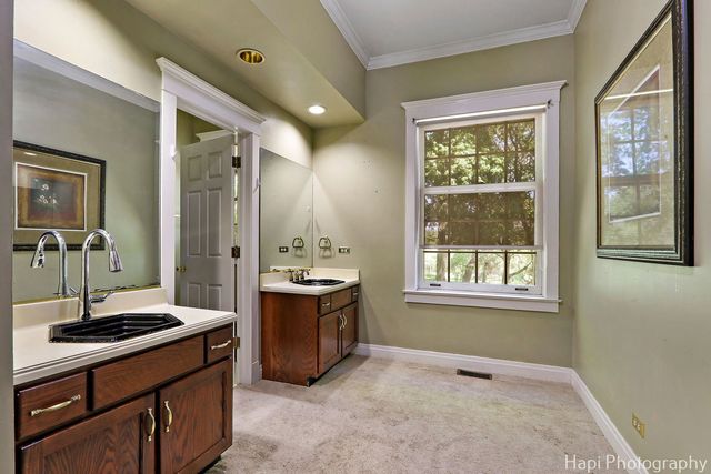 23 W County Line Road, Barrington Hills, IL 60010