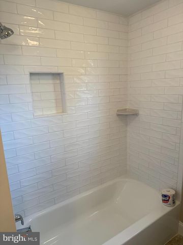 130 HOLLY AVE, Berlin, NJ 08009