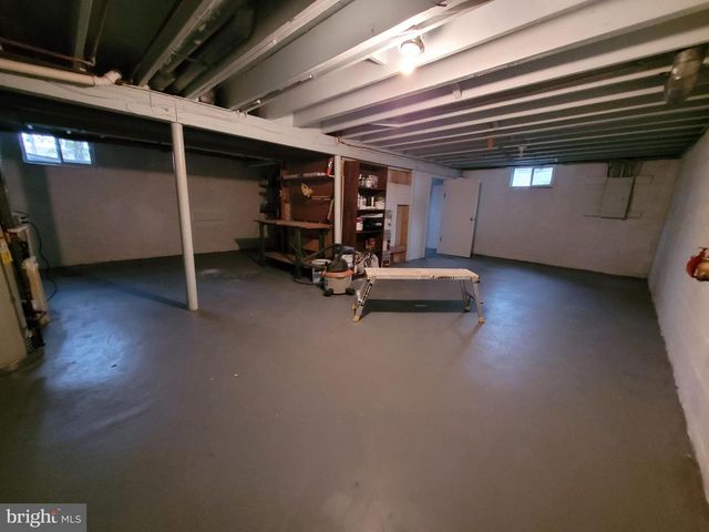 130 HOLLY AVE, Berlin, NJ 08009