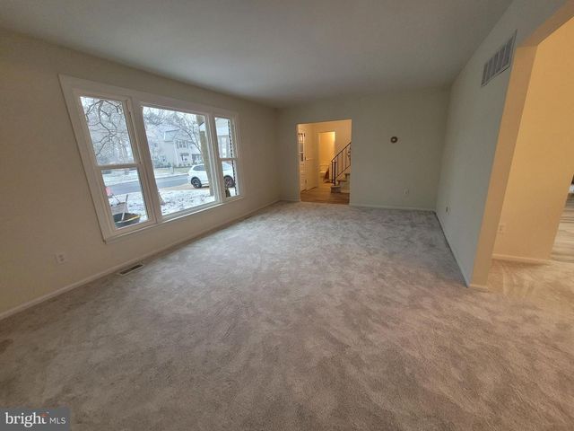 130 HOLLY AVE, Berlin, NJ 08009