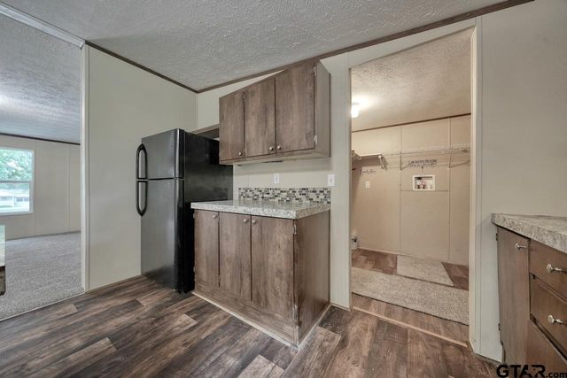 17246 Aspenwood, Lindale, TX 75771