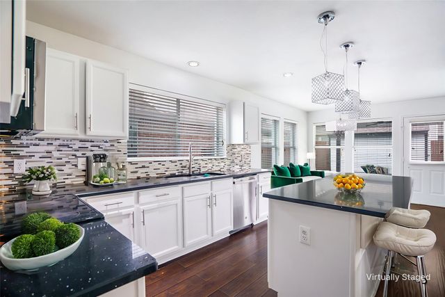 1130 Partridge Drive, Aubrey, TX 76227