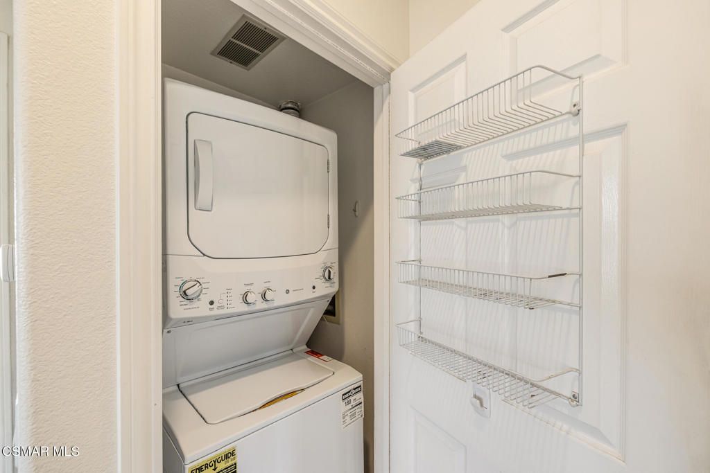 Image 17 of property listing at 4038 Napoli Place, Moorpark, CA 93021