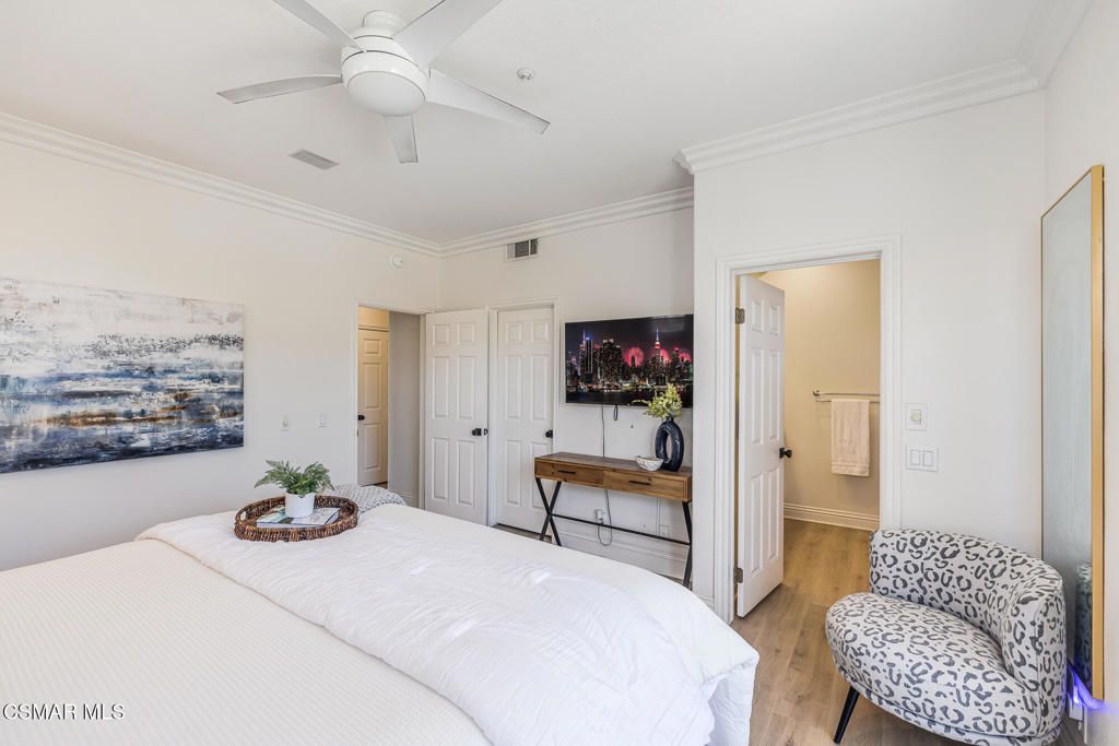 Image 20 of property listing at 4038 Napoli Place, Moorpark, CA 93021