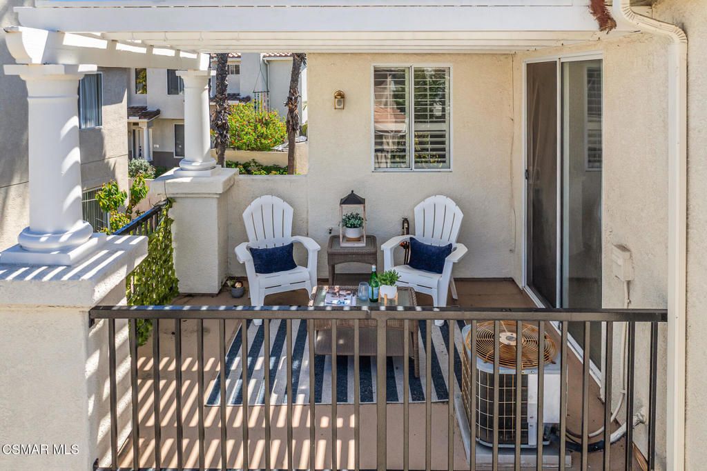 Image 29 of property listing at 4038 Napoli Place, Moorpark, CA 93021