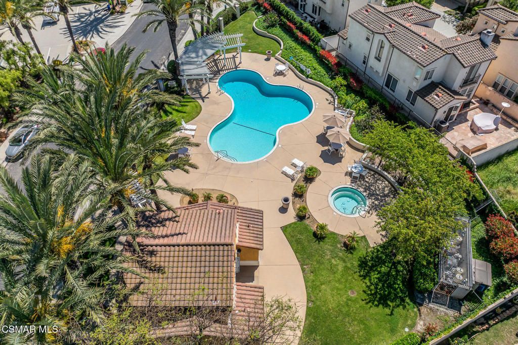 Image 31 of property listing at 4038 Napoli Place, Moorpark, CA 93021