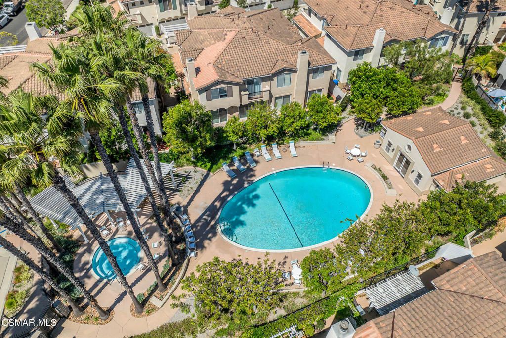 Image 32 of property listing at 4038 Napoli Place, Moorpark, CA 93021