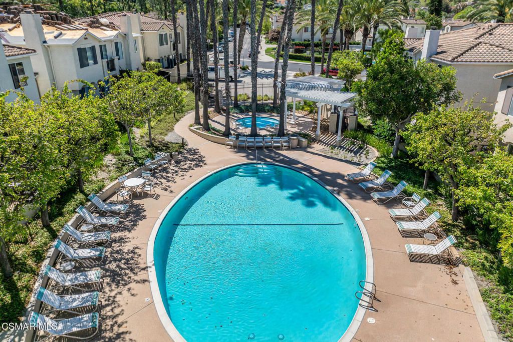 Image 33 of property listing at 4038 Napoli Place, Moorpark, CA 93021