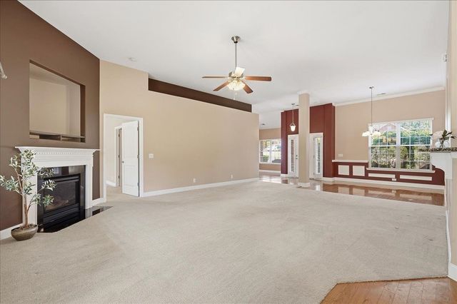 572 Ellsmere Way, Moore, SC 29369