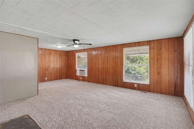 45 E James Circle E, Hampton, GA 30228