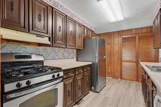 45 E James Circle E, Hampton, GA 30228