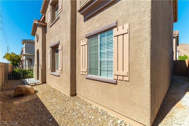 4174 Sparrow Rock Street, Las Vegas, NV 89129