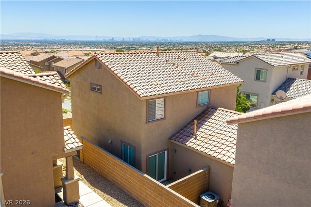4174 Sparrow Rock Street, Las Vegas, NV 89129