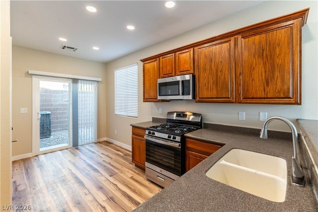 4174 Sparrow Rock Street, Las Vegas, NV 89129