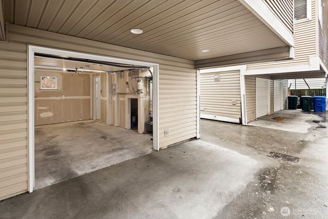 1150 N 90th, Seattle, WA 98103