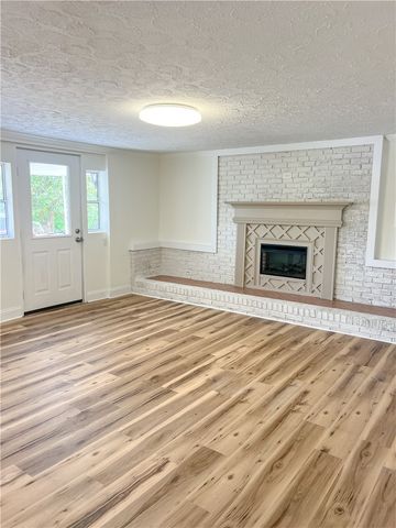 12 Guy Street, Pelzer, SC 29669