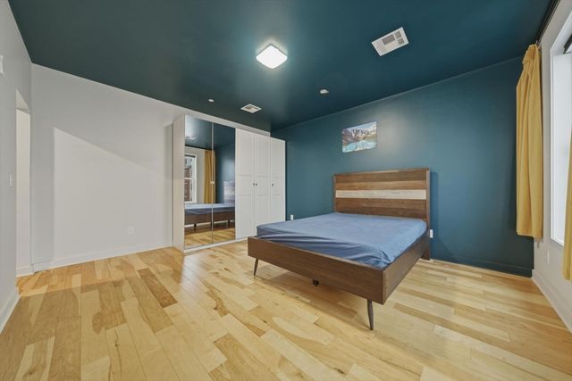 186 Paris St 1, Boston, MA 02128