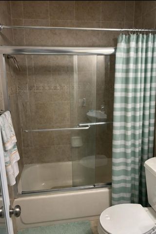 1281 SW 85th Avenue, Pembroke Pines, FL 33025