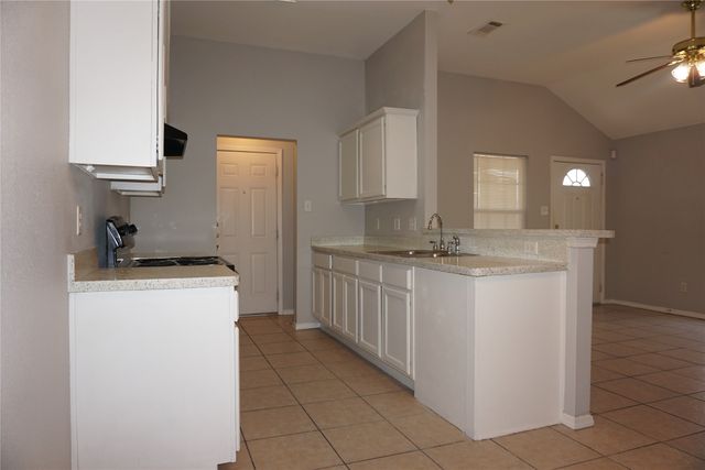 7819 Novella Drive 7817, Fort Worth, TX 76134