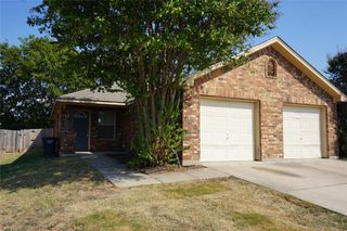 7819 Novella Drive 7817, Fort Worth, TX 76134
