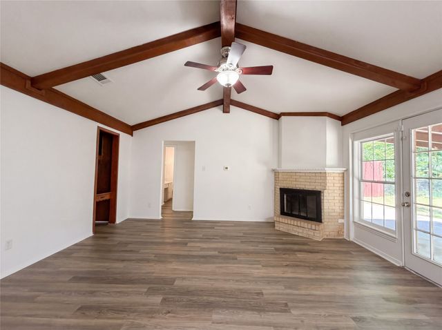 1500 Janann Avenue, Arlington, TX 76014