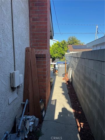 20002 Tajauta, Carson, CA 90746