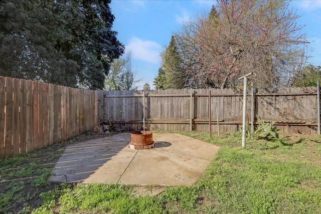 45 Morton St, Yuba City, CA 95991