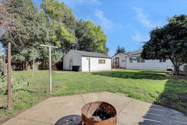 45 Morton St, Yuba City, CA 95991