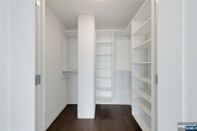 800 Ave At Port Imperial 1004, Weehawken, NJ 07086