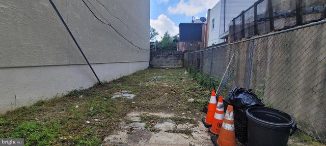 532 DICKINSON ST, Philadelphia, PA 19147